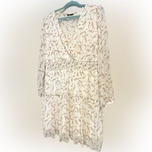 Shein Flowy, feminine dress